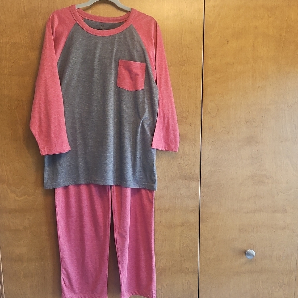 Women's Gray and Burgundy Pajamas